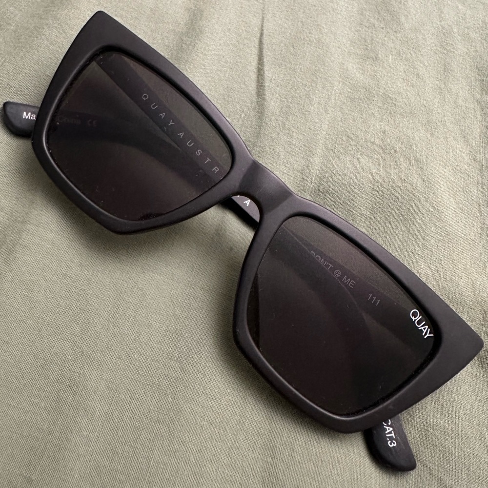 QUAY Don’t @ Me sunglasses